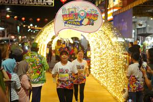 BIB: 50587
                            <button type="button" onclick="openModal(21831656)" class="btn btn-primary btn-sm float-right btn-popup" data-toggle="modal" data-target=".modal-high-quality">
                        <i class="fas fa-shopping-cart"></i> Add to Cart
                    </button>
                                            <button type="button" onclick="isThisMe(21831656, true)" class="btn btn-success btn-sm float-right btn-popup btn-isme hidden" data-toggle="tooltip" data-placement="bottom" title="นี่คือรูปของคุณใช่ไหม คลิกที่นี่เพื่อเอาเข้าอัลบั้ม">
                        <i class="fas fa-plus"></i> Add to album
                    </button>
                    <button type="button" onclick="isThisMe(21831656, false)" class="btn btn-warning btn-sm float-right btn-popup btn-isnotme hidden">
                        <i class="fas fa-ban"></i> Remove from album
                    </button>